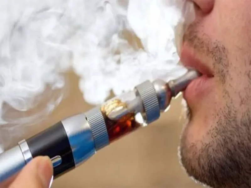 “电子烟”惊魂记：一票专线佬的跨境迷途-MeetyBaby